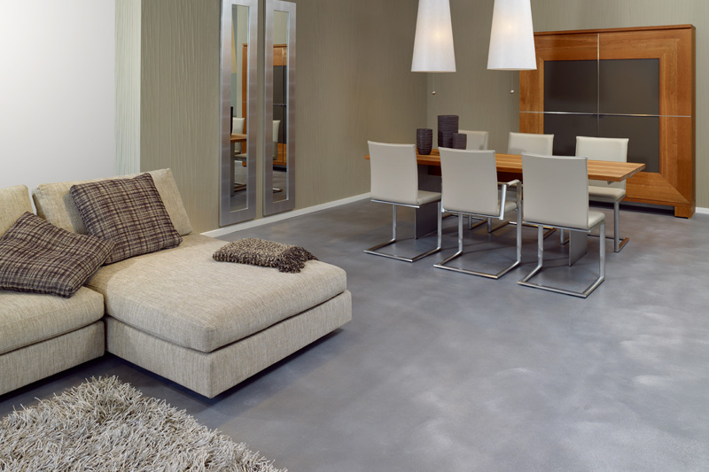 02-raumwerk-koeln-fugenlose-fussboeden-und-wandflaechen-mit-produkten-von-porviva