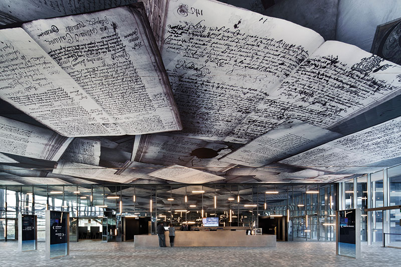 raumwerk-koeln-textile-wand-und-deckengestaltung-mit-produkten-von-pongs-24